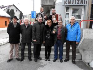 Rez potomke najstarejše vinske trte na svetu v Šmartnem ob Paki 2